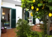 B&B Ravello Rooms - Bed and Breakfasts