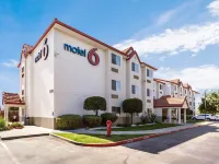 Motel 6 Dixon, CA Hotels in Solano County