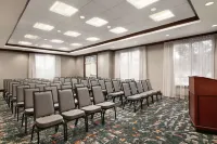 Hampton Inn & Suites Washington-Dulles International Airport - 2-Star