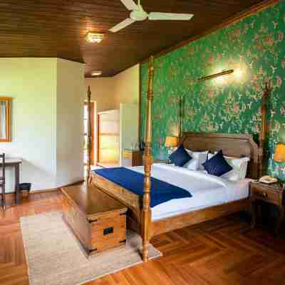 Larisa Resort Manali Rooms