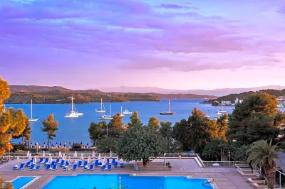 AKS Porto Heli Hotel