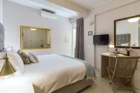 Sea Castle Hotel Camps Bay