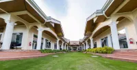 71 Percent Diving Resort- Dumaguete Hotel di Bacong