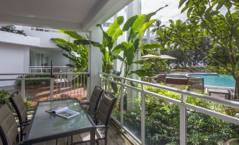 Beaches Holiday Apartments - Official Onsite Reception & Check IN