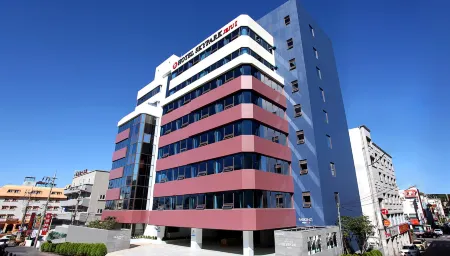 Hotel Skypark Jeju 1 Отели рядом с достопримечательностью «Драконный головный рок»