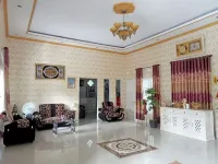 Villa Graha Wisesa 3 Hotels in Talun