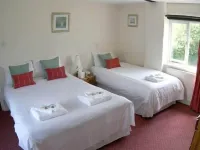 The Greyhound Inn Aldbury