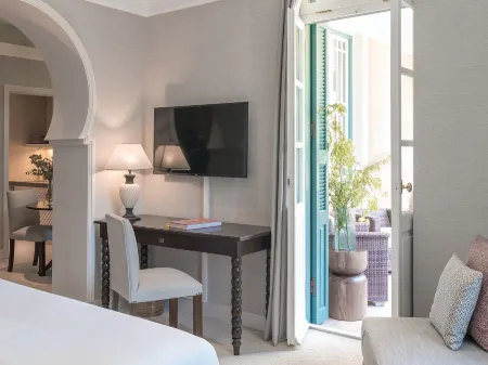 The Kefalari Suites