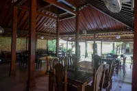 Alam Jogja Resort Mitra RedDoorz