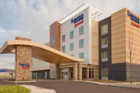 Fairfield Inn & Suites Pittsburgh Airport/Robinson Township Hotel in zona Robert Morris University Island Sports Center