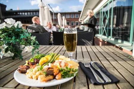 Hotell Östersund Отели в г. Froson