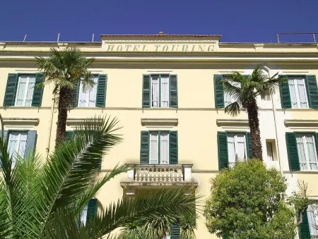 Hotel Touring Wellness & Beauty