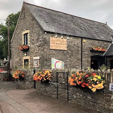 Sgwd Gwladys Lodge