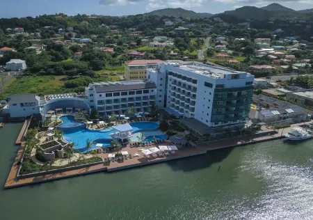The Harbor Club St. Lucia, Curio Collecton by Hilton