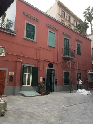 La Scalinata di Chiaia