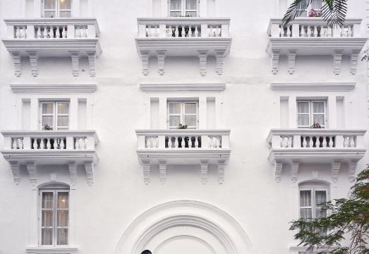 1. 마노어 데 아트..