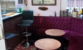 Somerville Hotel - Housity
