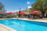 Sonesta ES Suites Reno - Pools