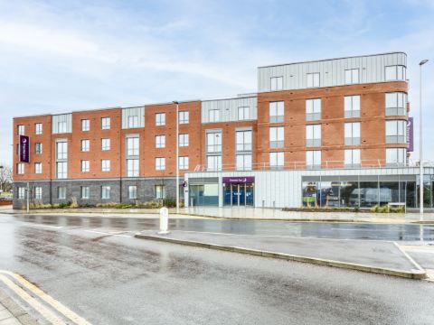 Premier Inn Wokingham Town Centre