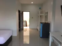 Chic Living Hotel Hotels near Sukhothai Thammathirat Open University