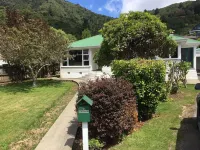 3 & 4 Bedroom Holiday Houses Central Picton