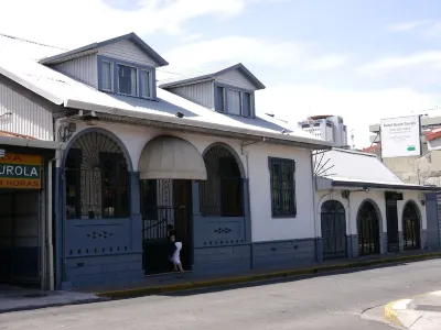 Hotel Santo Tomas / Historical Property Hotels in San José