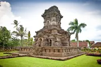 Oak Lawang Hotels in Lawang