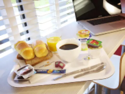 Premiere Classe Caen Est - Mondeville