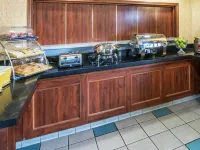 Days Inn by Wyndham Killeen Fort Hood - sarapan