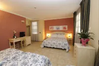 Hotel Sextum فنادق في Cascina