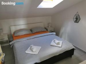 Apartman Sutalo