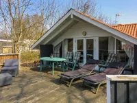 "Carlotta" - 12km from the Sea