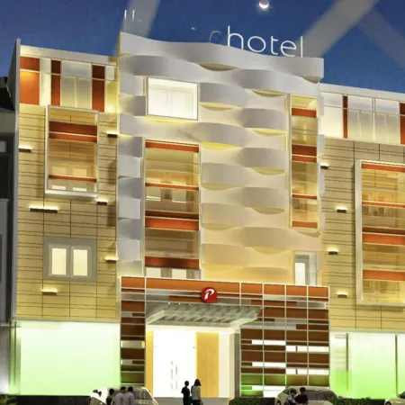 D'Primahotel ITC Mangga Dua Отели рядом с достопримечательностью «Морский Мир»