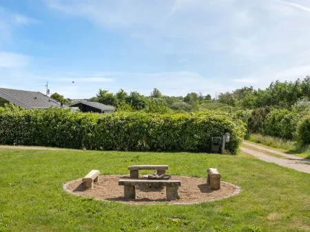 "Bitha" - 400m from the Sea