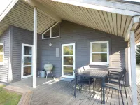 "Jaakob" - 4km from the Sea