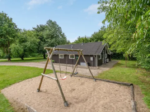 "Melisa" - 28km from the Sea