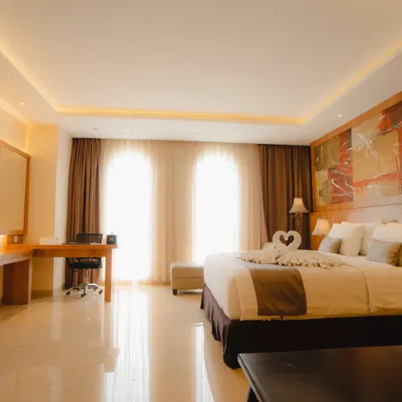 Portola Grand Arabia Hotel