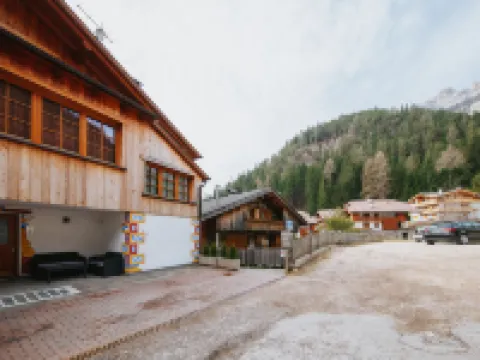 Mantel Hotéis em Mazzin