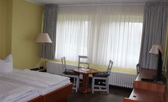 Rasthaus Hotel Schackendorf - Housity