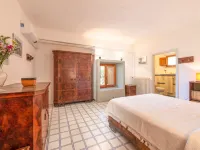 Villa Giuliana Hotels near Punta Hidalgo Sporting Club