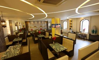 Hotel Darbar-E-Khas