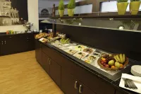 Soaltee Hotel by Trip Inn Frankfurt Messe - فطور