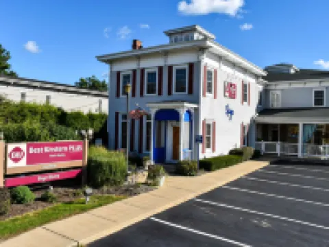 Best Western Plus Lawnfield Inn  Suites Hotels in Mentor