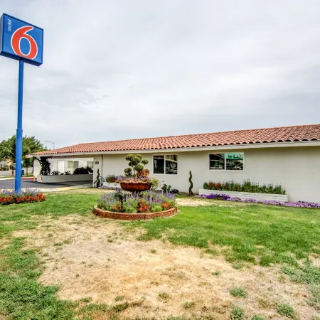 Motel 6 Manteca, CA