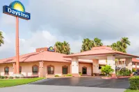Days Inn by Wyndham Portland/Corpus Christi