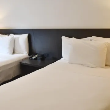 Executive Hotel Pacific Отели в г. Сиэтл