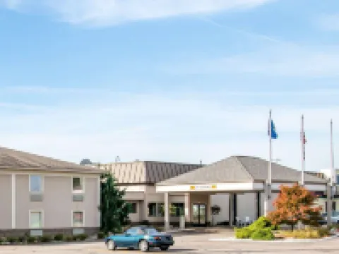 Quality Inn & Suites Next to the Casino Hoteles en Condado de Calhoun