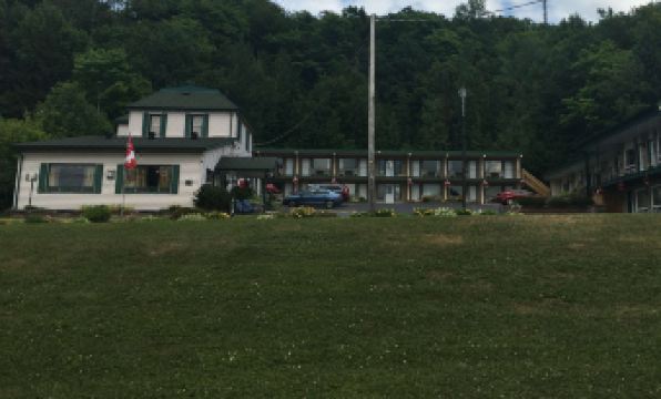 Knights Inn Huntsville, on