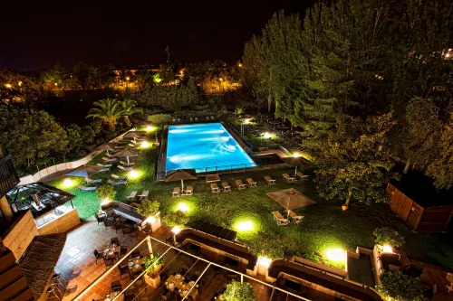 Barceló Cáceres V Centenario Отели в г. Касерес