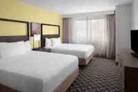 Residence Inn White Plains Westchester County Các khách sạn ở White Plains